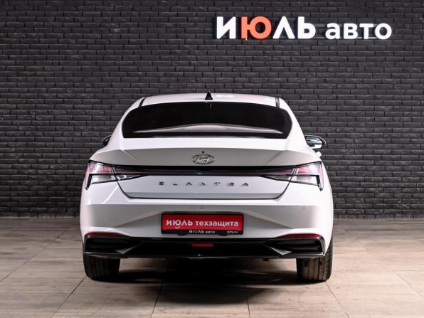 Hyundai Elantra VII (CN7) с пробегом 2021 года, цена 2 000 000 рублей, 55995 км, седан, Автокод Объявления