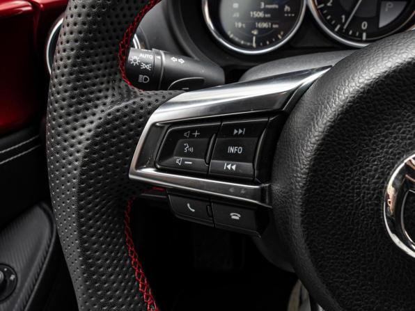 Mazda MX-5 IV (ND) с пробегом 2020 года, цена 2 970 000 рублей, 16961 км, родстер, Автокод Объявления