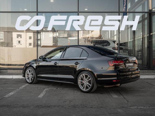 Volkswagen Jetta VI Рестайлинг с пробегом 2016 года, цена 1 220 000 рублей, 199635 км, седан, Автокод Объявления