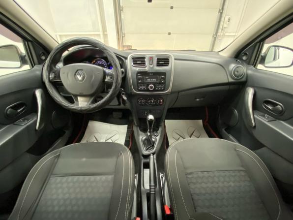 Renault Logan II с пробегом 2018 года, цена 715 000 рублей, 138730 км, седан, Автокод Объявления
