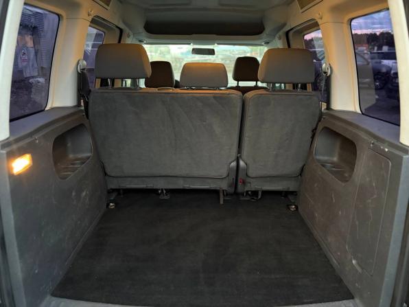 Volkswagen Caddy III Рестайлинг с пробегом 2013 года, цена 710 000 рублей, 273000 км, компактвэн, Автокод Объявления