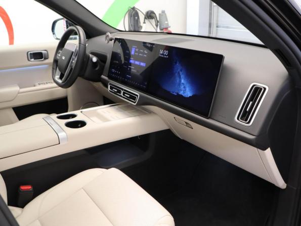 Li Auto (Lixiang) L7 I Рестайлинг с пробегом 2025 года, цена 7 600 000 рублей, 33120 км, внедорожник, Автокод Объявления