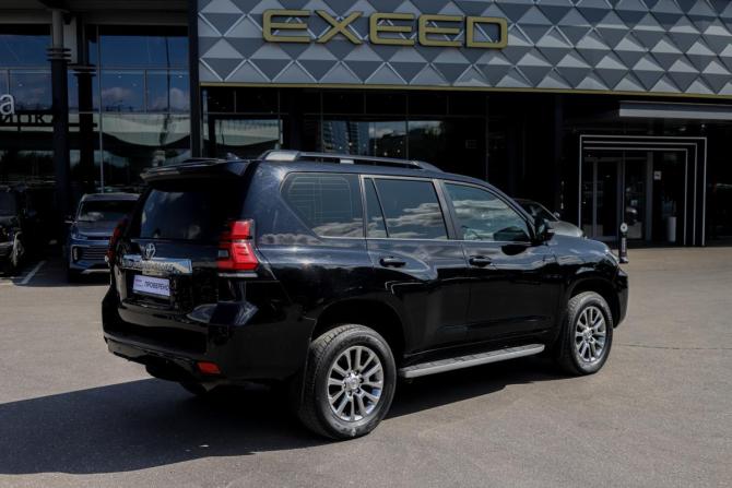 Toyota Land Cruiser Prado 150 Series Рестайлинг 2 с пробегом 2018 года, цена 4 490 000 рублей, 175172 км, внедорожник, Автокод Объявления