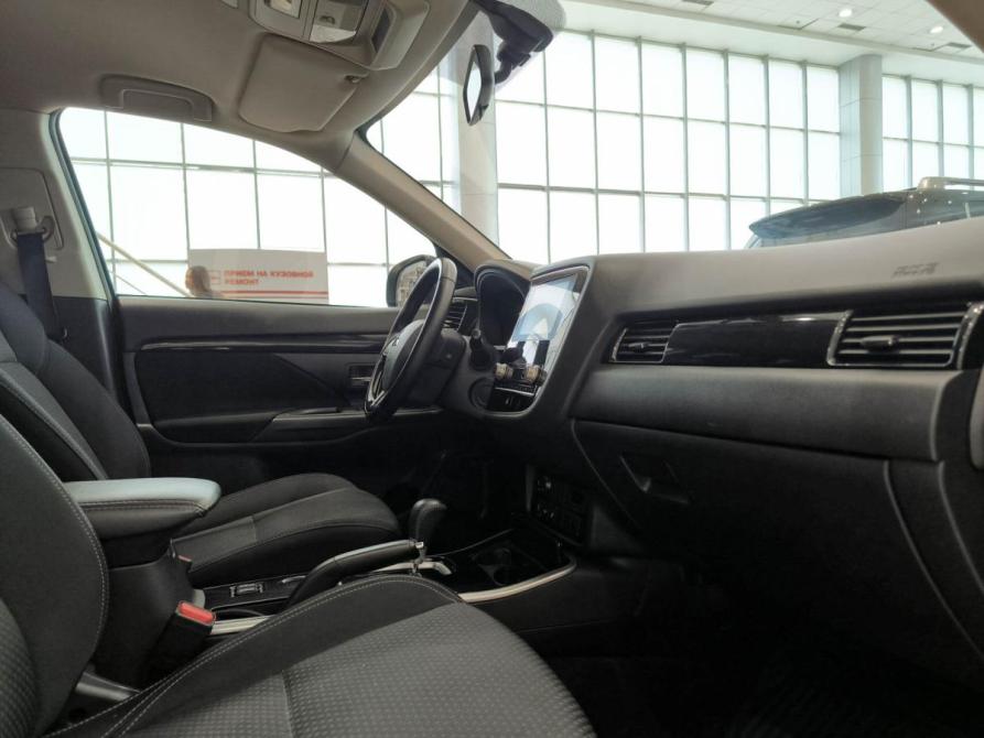 Mitsubishi Outlander III Рестайлинг 3 Казань  - изображение 13