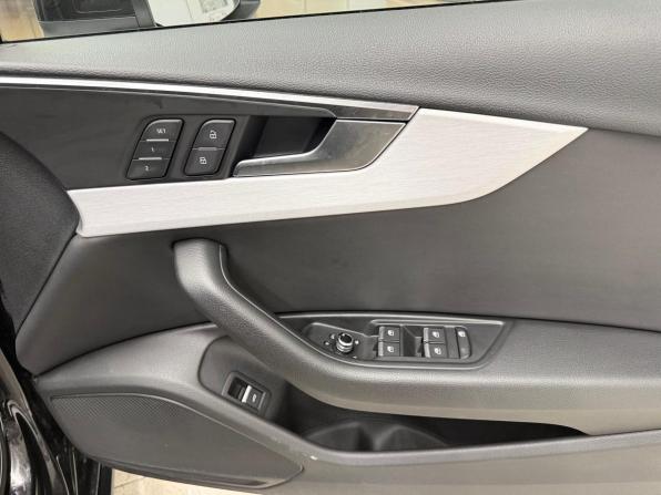 Audi A4 V (B9) с пробегом 2019 года, цена 1 920 000 рублей, 171862 км, универсал, Автокод Объявления