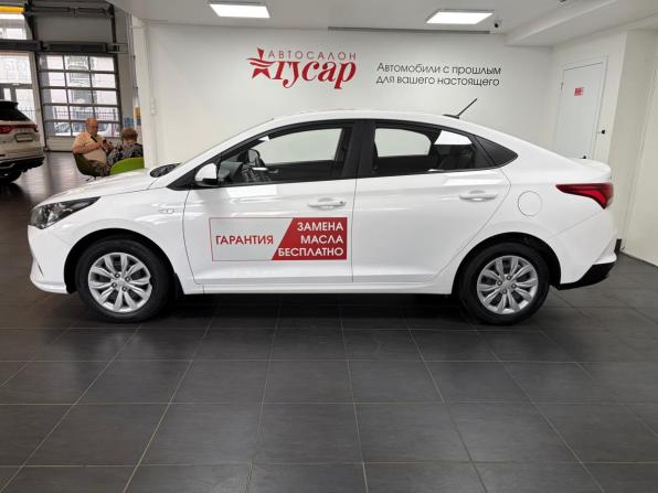 Hyundai Solaris II Рестайлинг с пробегом 2022 года, цена 1 514 000 рублей, 110806 км, седан, Автокод Объявления
