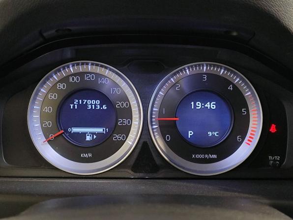 Volvo XC70 II с пробегом 2011 года, цена 1 469 000 рублей, 217000 км, универсал, Автокод Объявления