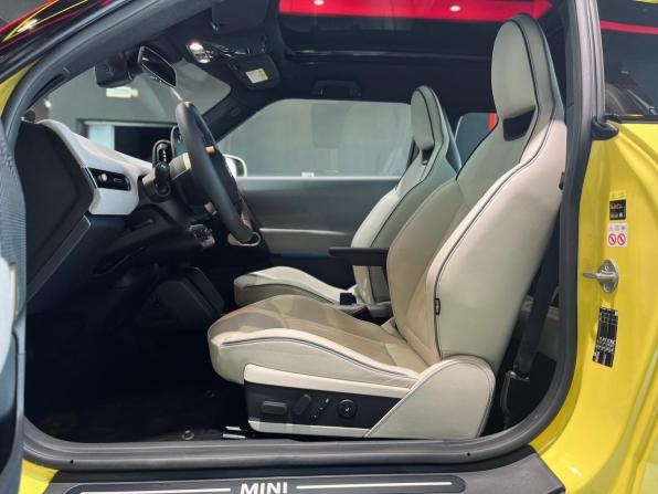 Mini Hatch IV (F65/F66/J01) с пробегом 2025 года, цена 5 590 000 рублей, 3380 км, хэтчбек, Автокод Объявления