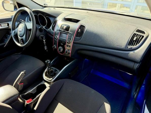 Kia Cerato II с пробегом 2011 года, цена 730 000 рублей, 202000 км, седан, Автокод Объявления