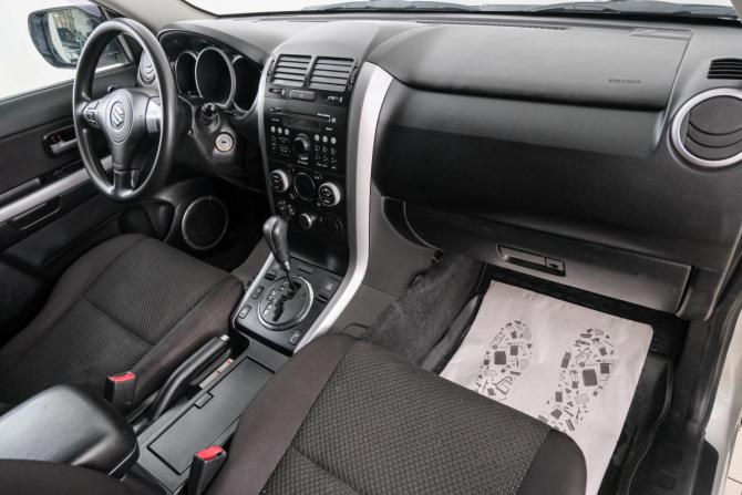 Suzuki Grand Vitara II Рестайлинг с пробегом 2010 года, цена 1 049 000 рублей, 177400 км, внедорожник, Автокод Объявления
