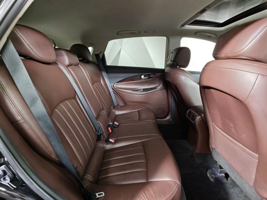 Infiniti QX50 I Рестайлинг Москва  - изображение 16