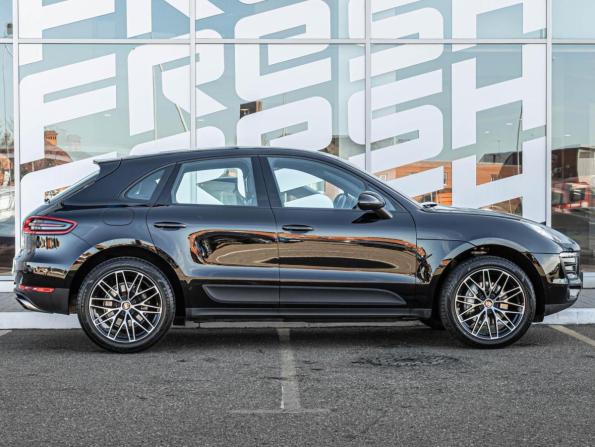 Porsche Macan I Рестайлинг с пробегом 2018 года, цена 3 729 000 рублей, 88256 км, внедорожник, Автокод Объявления