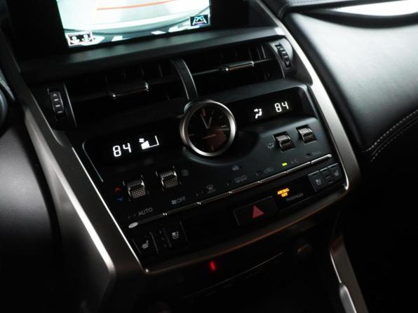 Lexus NX I Рестайлинг с пробегом 2019 года, цена 2 960 000 рублей, 41889 км, внедорожник, Автокод Объявления