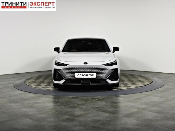 Changan UNI-V I с пробегом 2023 года, цена 2 277 000 рублей, 57592 км, лифтбек, Автокод Объявления