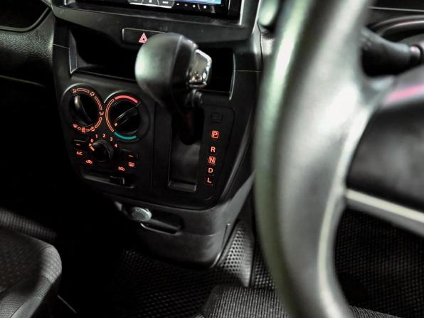 Suzuki Solio III с пробегом 2019 года, цена 1 100 000 рублей, 100179 км, минивэн, Автокод Объявления
