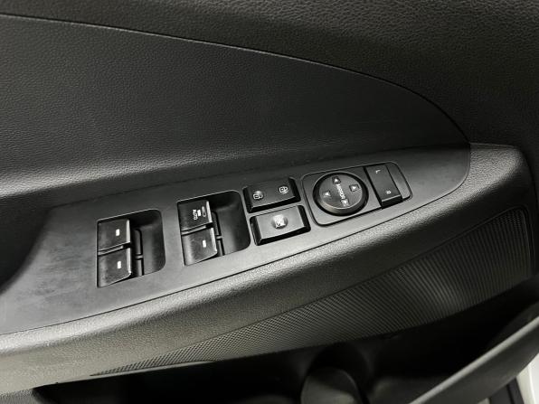 Hyundai Tucson III Рестайлинг с пробегом 2019 года, цена 1 900 000 рублей, 184000 км, внедорожник, Автокод Объявления