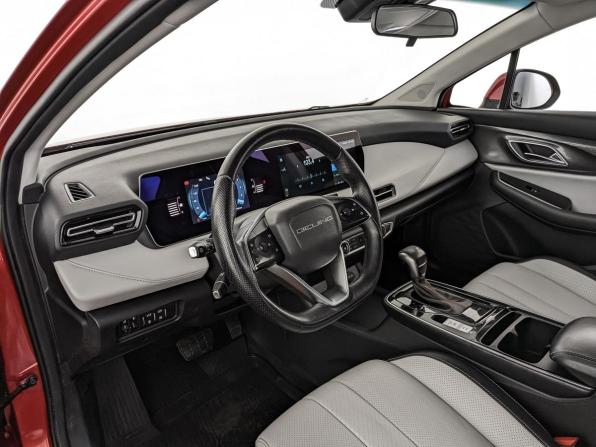 BAIC U5 Plus с пробегом 2023 года, цена 750 000 рублей, 125010 км, седан, Автокод Объявления