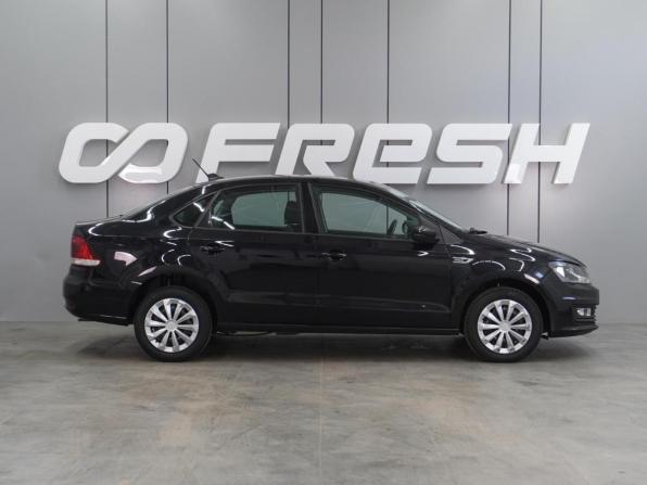 Volkswagen Polo V Рестайлинг с пробегом 2019 года, цена 1 299 000 рублей, 139246 км, седан, Автокод Объявления