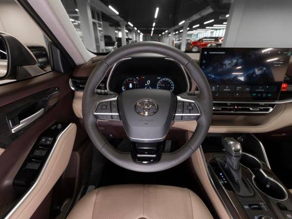 Toyota Highlander IV (XU70) с пробегом 2026 года, цена 6 000 000 рублей, 10 км, внедорожник, Автокод Объявления