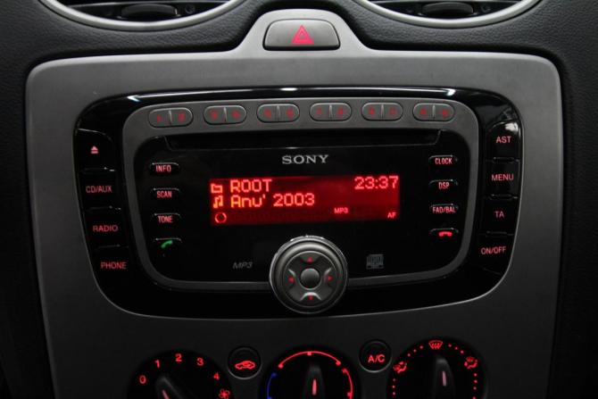 Ford Focus II Рестайлинг с пробегом 2008 года, цена 420 000 рублей, 221800 км, седан, Автокод Объявления