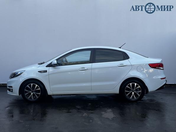 Kia Rio III Рестайлинг с пробегом 2016 года, цена 931 000 рублей, 185002 км, седан, Автокод Объявления