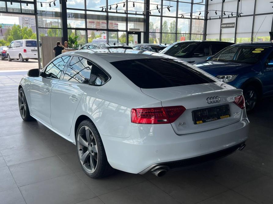 Audi A5 I (8T) Рестайлинг Оренбург  - изображение 8