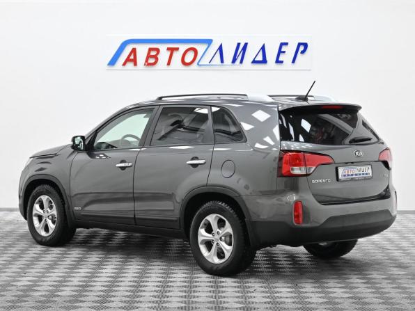 Kia Sorento II Рестайлинг с пробегом 2019 года, цена 1 599 000 рублей, 77458 км, внедорожник, Автокод Объявления