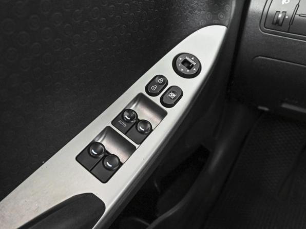 Hyundai Solaris I с пробегом 2013 года, цена 999 000 рублей, 188213 км, хэтчбек, Автокод Объявления