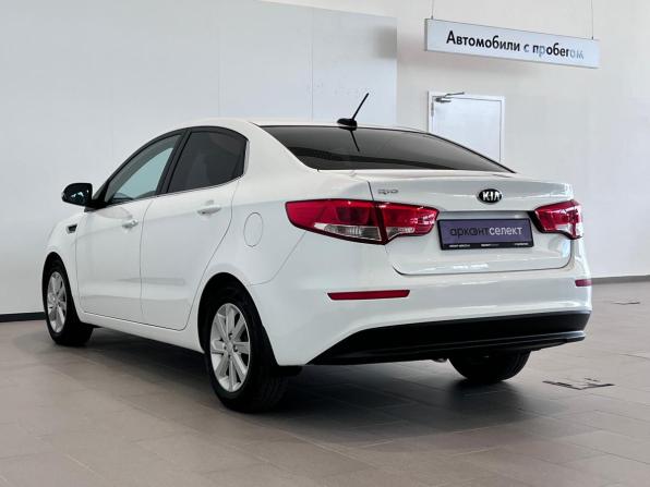 Kia Rio III Рестайлинг с пробегом 2016 года, цена 1 100 000 рублей, 126240 км, седан, Автокод Объявления
