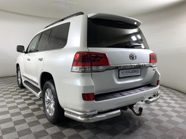 Toyota Land Cruiser 200 Series Рестайлинг 2 с пробегом 2016 года, цена 4 700 000 рублей, 254053 км, внедорожник, Автокод Объявления