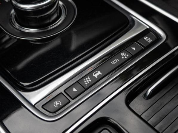 Jaguar XF II с пробегом 2016 года, цена 1 890 000 рублей, 180015 км, седан, Автокод Объявления
