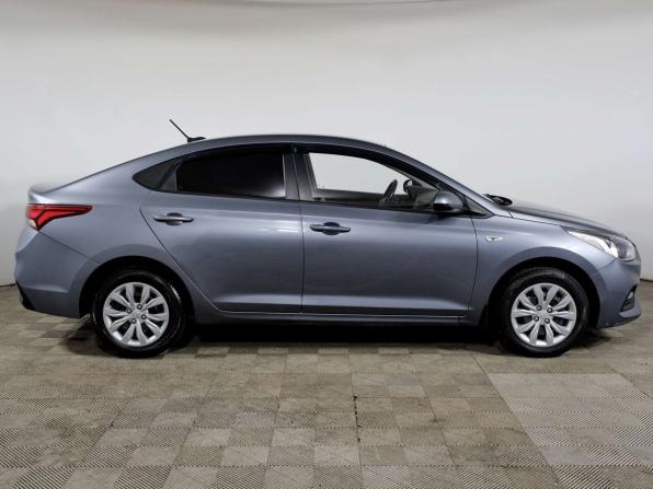 Hyundai Solaris II с пробегом 2019 года, цена 1 298 000 рублей, 90285 км, седан, Автокод Объявления