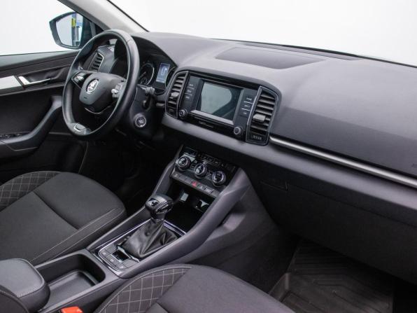 Skoda Karoq I с пробегом 2021 года, цена 2 320 000 рублей, 110618 км, внедорожник, Автокод Объявления