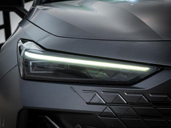 Changan UNI-V I с пробегом 2023 года, цена 2 365 000 рублей, 51526 км, лифтбек, Автокод Объявления