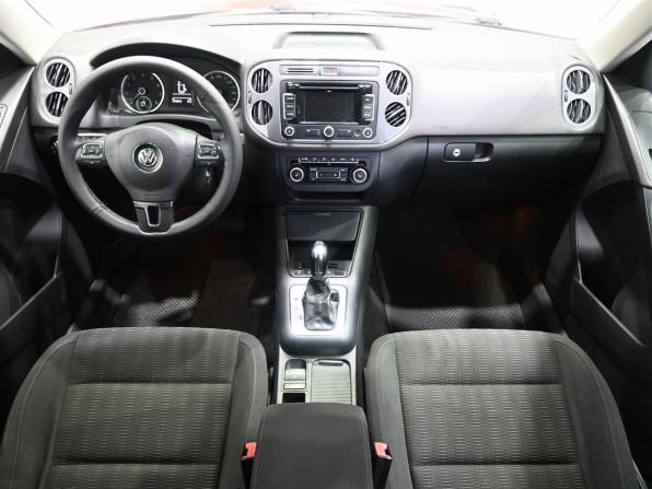 Volkswagen Tiguan I Рестайлинг с пробегом 2012 года, цена 1 229 900 рублей, 218000 км, внедорожник, Автокод Объявления