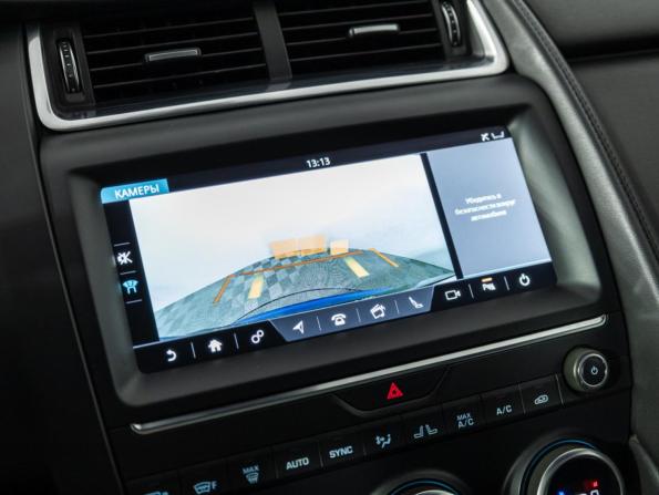 Jaguar E-Pace I с пробегом 2018 года, цена 2 250 000 рублей, 146792 км, внедорожник, Автокод Объявления