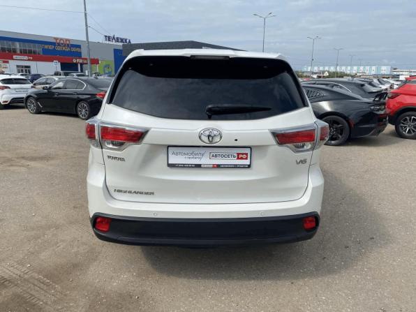 Toyota Highlander III (XU50) с пробегом 2014 года, цена 2 255 000 рублей, 181042 км, внедорожник, Автокод Объявления