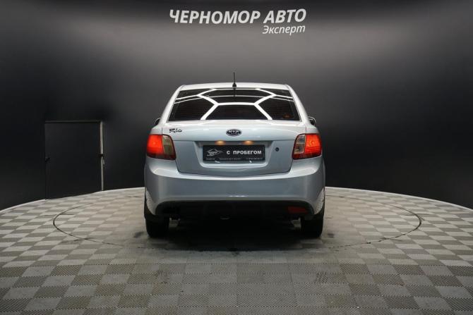 Kia Rio II Рестайлинг с пробегом 2010 года, цена 680 000 рублей, 245000 км, седан, Автокод Объявления