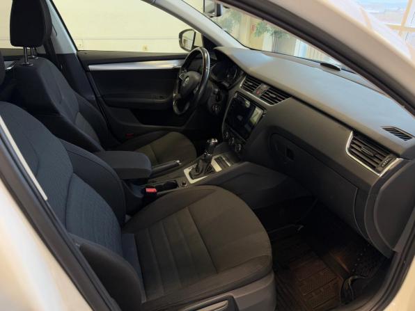 Skoda Octavia III (A7) с пробегом 2013 года, цена 1 170 000 рублей, 158000 км, лифтбек, Автокод Объявления