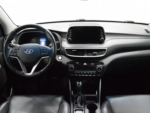 Hyundai Tucson III Рестайлинг с пробегом 2018 года, цена 1 960 000 рублей, 192821 км, внедорожник, Автокод Объявления