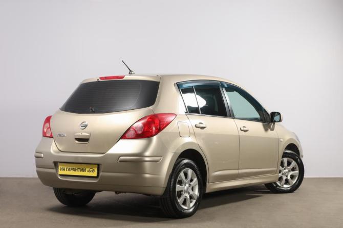 Nissan Tiida I с пробегом 2010 года, цена 699 000 рублей, 166000 км, хэтчбек, Автокод Объявления