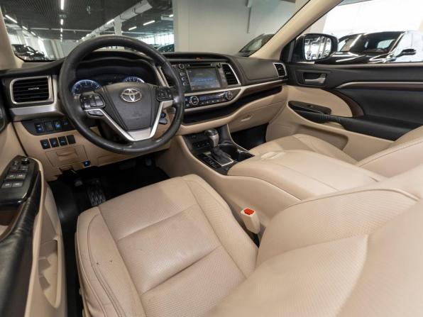 Toyota Highlander III (XU50) с пробегом 2014 года, цена 2 790 000 рублей, 259429 км, внедорожник, Автокод Объявления