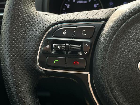 Kia Sportage IV с пробегом 2018 года, цена 1 599 000 рублей, 197238 км, внедорожник, Автокод Объявления