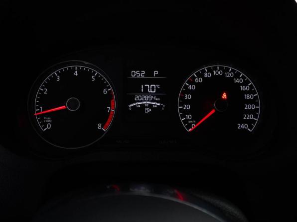 Volkswagen Polo V Рестайлинг с пробегом 2018 года, цена 1 077 077 рублей, 202894 км, седан, Автокод Объявления