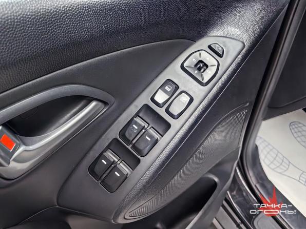 Hyundai ix35 I с пробегом 2011 года, цена 1 088 000 рублей, 208000 км, внедорожник, Автокод Объявления