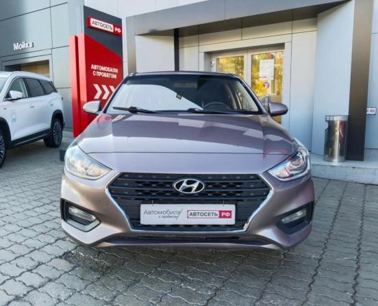 Hyundai Solaris II с пробегом 2019 года, цена 1 300 941 рубль, 155343 км, седан, Автокод Объявления