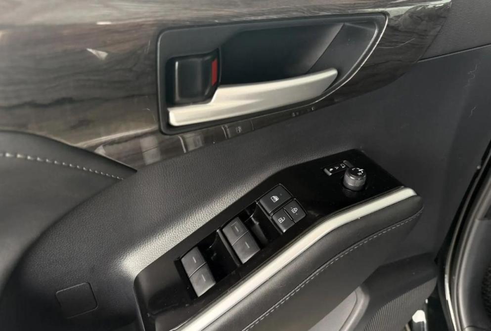 Toyota Highlander IV (XU70) Киров  - изображение 16