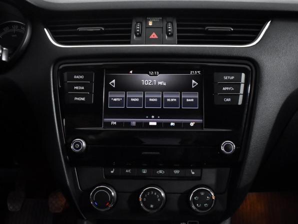Skoda Octavia III (A7) Рестайлинг с пробегом 2019 года, цена 1 499 000 рублей, 128563 км, лифтбек, Автокод Объявления