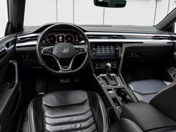 Volkswagen Arteon I Рестайлинг с пробегом 2021 года, цена 4 920 000 рублей, 69901 км, лифтбек, Автокод Объявления
