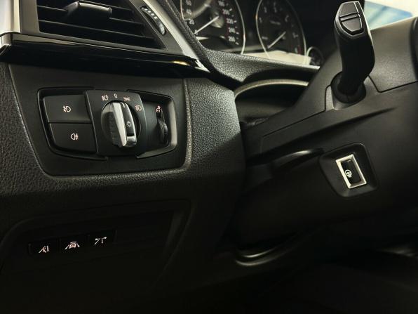 BMW 4 серии F32/F33/F36 Рестайлинг с пробегом 2018 года, цена 2 380 000 рублей, 249242 км, хэтчбек, Автокод Объявления